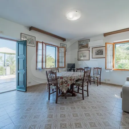 Casa Marida Tra Cotoncello E - Goelba * Sant'Andrea (Isola d'Elba)