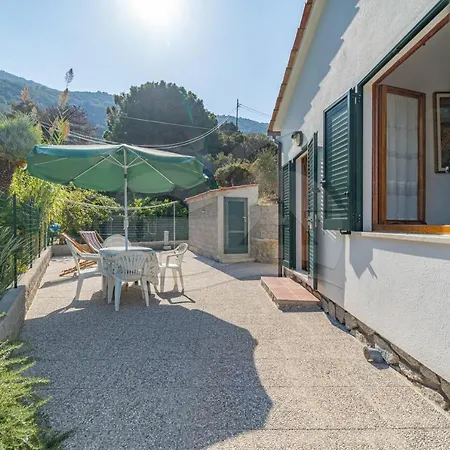 Casa Marida Tra Cotoncello E - Goelba * Sant'Andrea (Isola d'Elba)