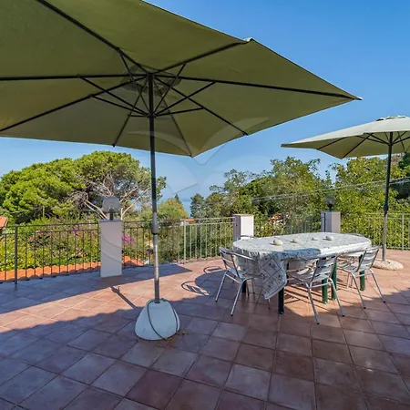Holiday home Casa Marida Tra Cotoncello E - Goelba *